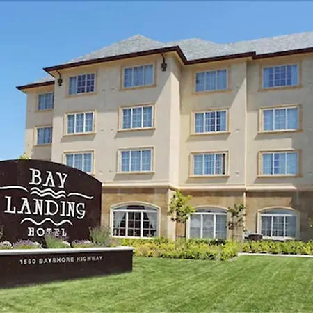 Bay Landing Hotel-3